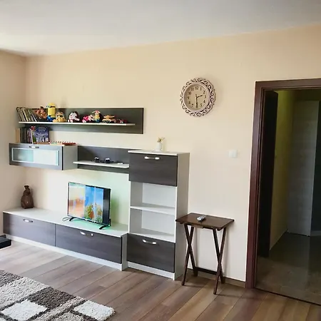 Feo סנדנסקי